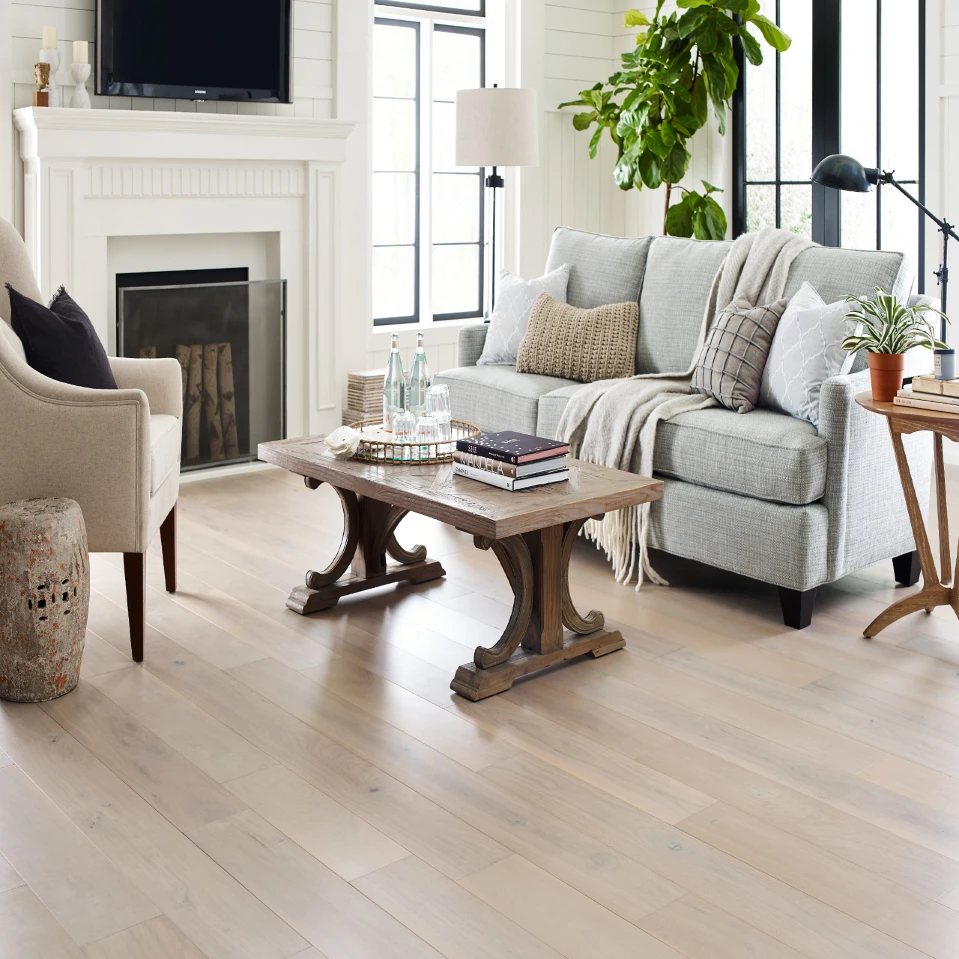 8-inch White Oak engineered hardwood boards in durable modern 2026 style for hardwood floor installation.
